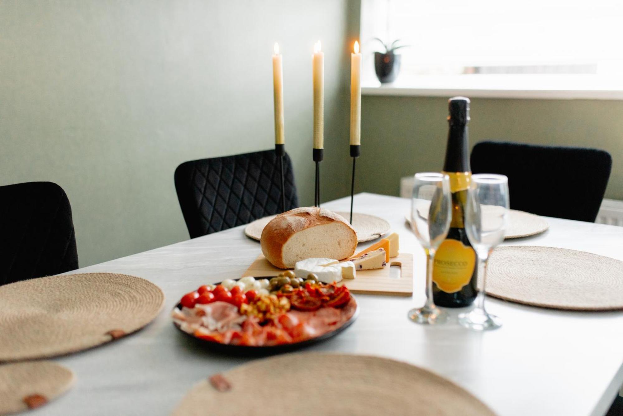 Bowling Terrace By Above Rubies - Stylish, 3 Bedroom, Pet Friendly House In Скиптон Экстерьер фото